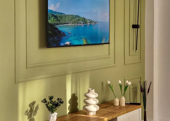 Skycentral Апартаменти